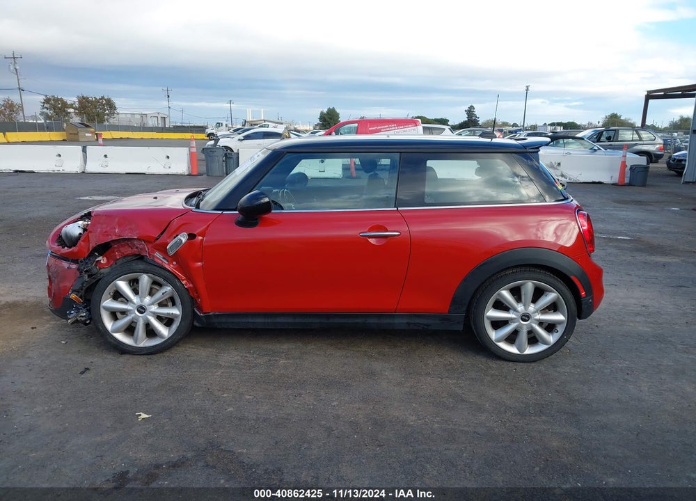 2014 MINI HARDTOP COOPER S VIN: WMWXM7C56ET969484
