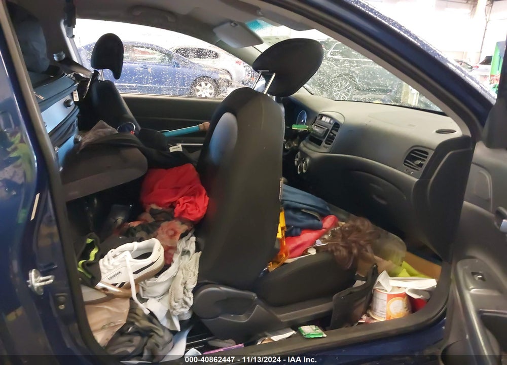 2008 HYUNDAI ACCENT GS VIN: KMHCM36C88U068258