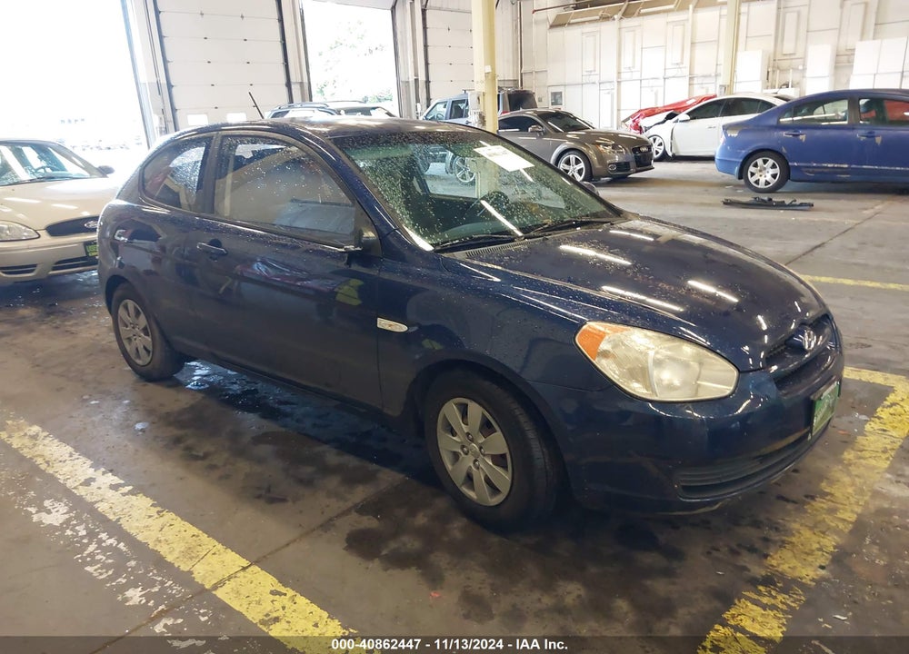 2008 HYUNDAI ACCENT GS VIN: KMHCM36C88U068258