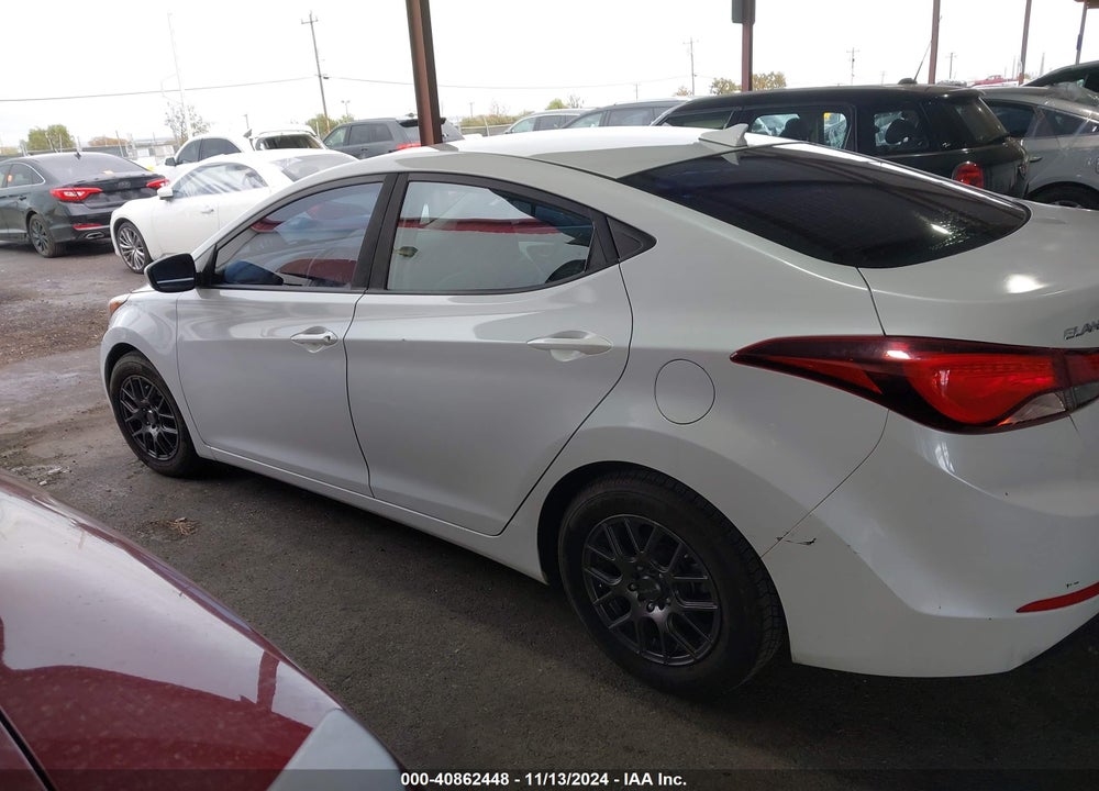 2016 HYUNDAI ELANTRA SE VIN: 5NPDH4AE6GH746512