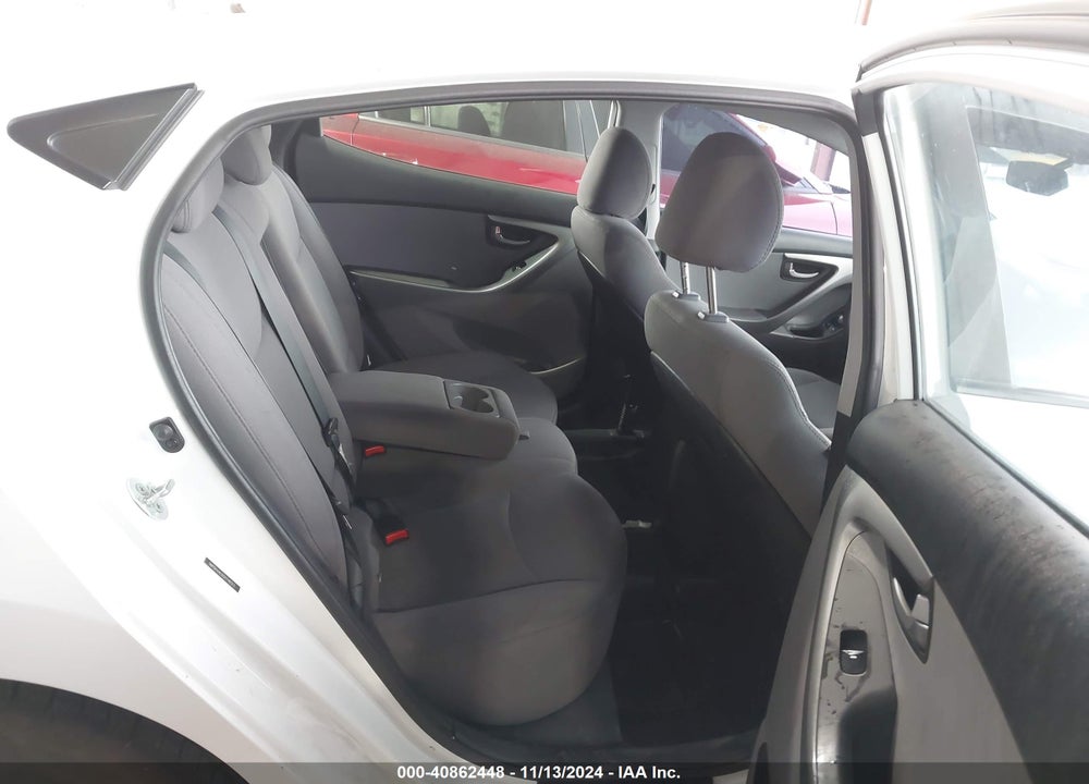 2016 HYUNDAI ELANTRA SE VIN: 5NPDH4AE6GH746512