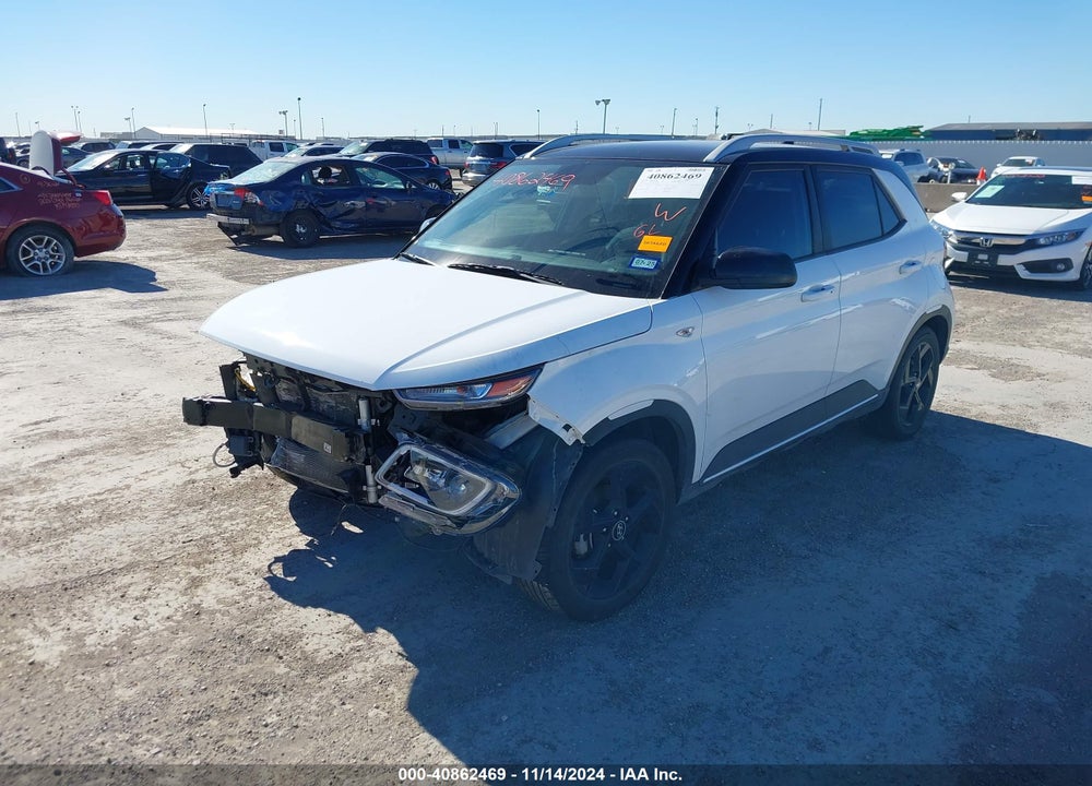 2022 HYUNDAI VENUE LIMITED VIN: KMHRC8A31NU180865