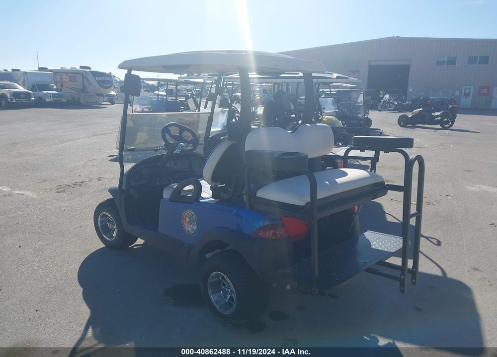 2007 CLUB CAR GOLF CART VIN: PQ070756402