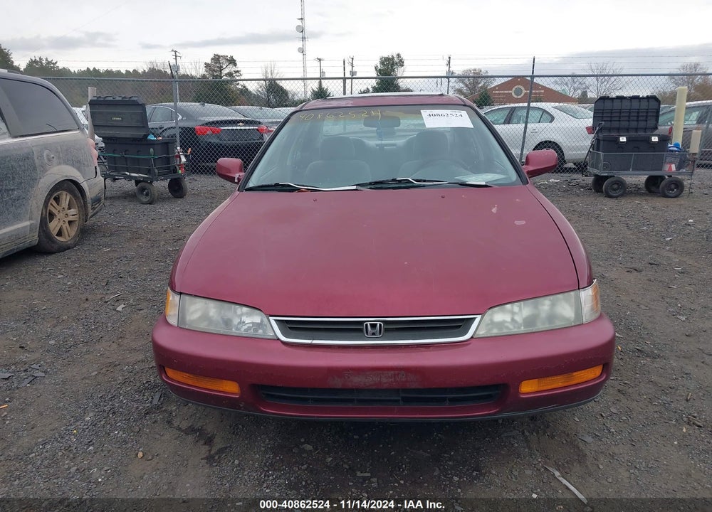 1996 HONDA ACCORD LX/EX VIN: 1HGCD5630TA229715