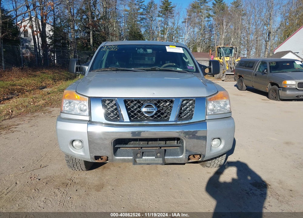 2011 NISSAN TITAN SV VIN: 1N6AA0EC2BN322324