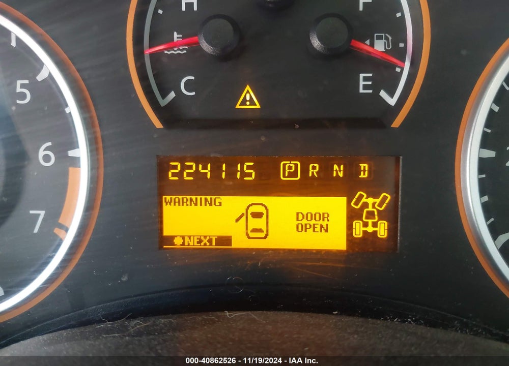 2011 NISSAN TITAN SV VIN: 1N6AA0EC2BN322324