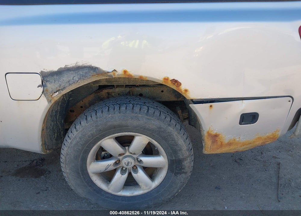 2011 NISSAN TITAN SV VIN: 1N6AA0EC2BN322324