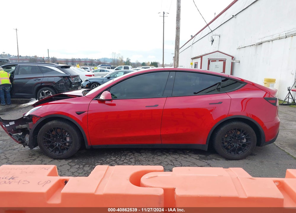 2021 TESLA MODEL Y LONG RANGE DUAL MOTOR ALL-WHEEL DRIVE VIN: 5YJYGAEE4MF200475