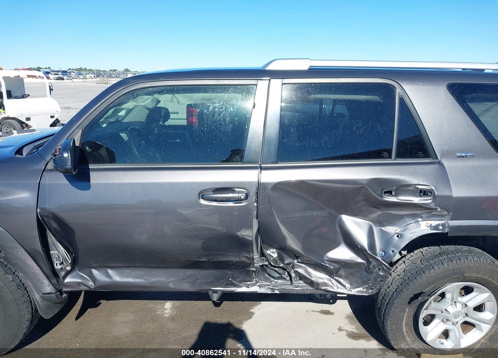 2018 TOYOTA 4RUNNER SR5 VIN: JTEBU5JR1J5604888