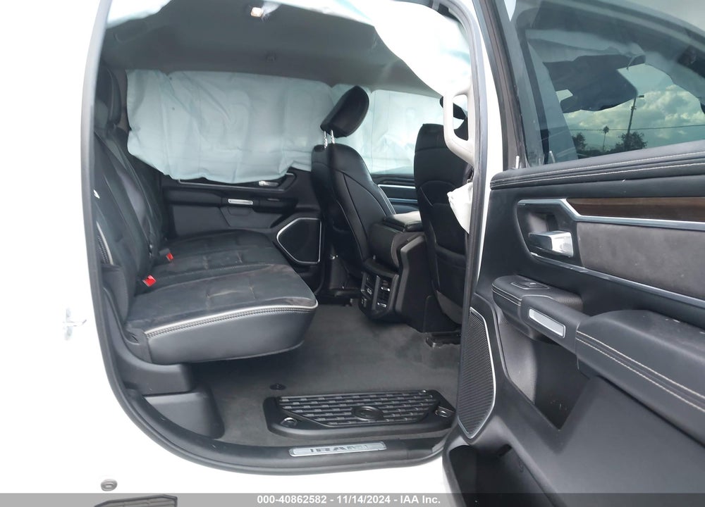 2022 RAM 1500 LAIE  4X4 5'7 BOX VIN: 1C6SRFJT7NN472756