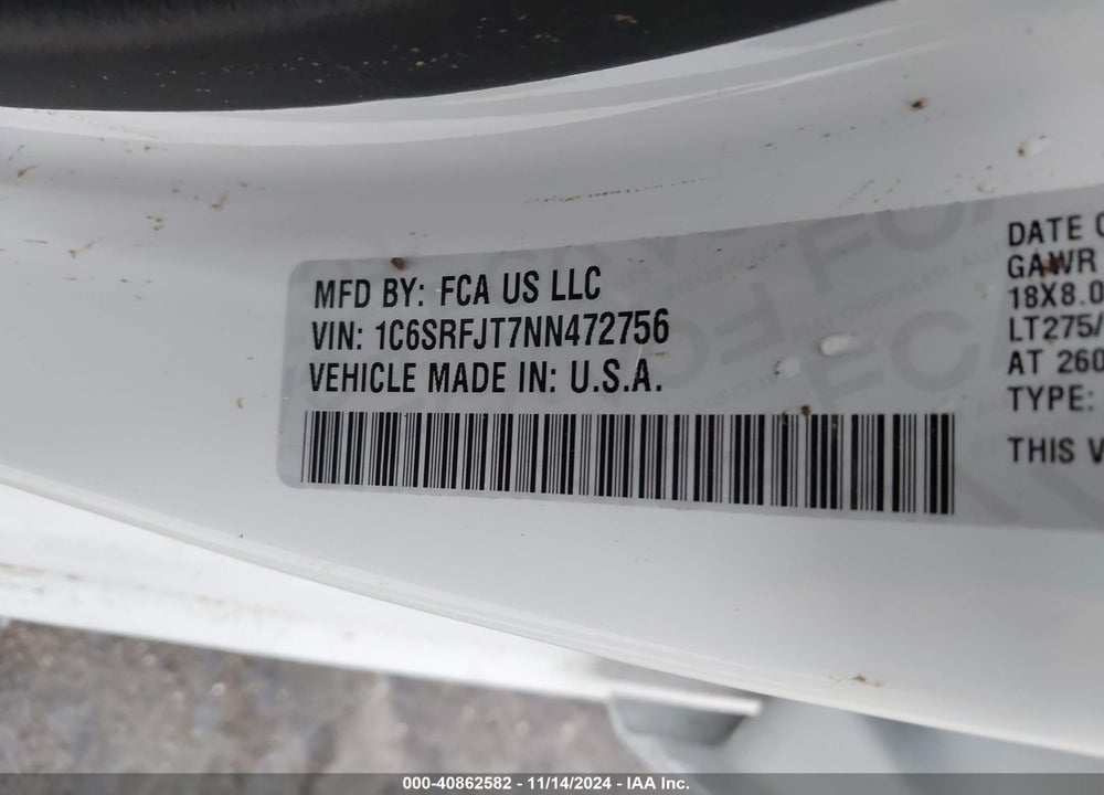 2022 RAM 1500 LAIE  4X4 5'7 BOX VIN: 1C6SRFJT7NN472756