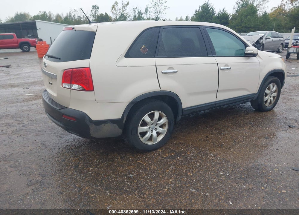 2012 KIA SORENTO LX VIN: 5XYKT3A12CG216200