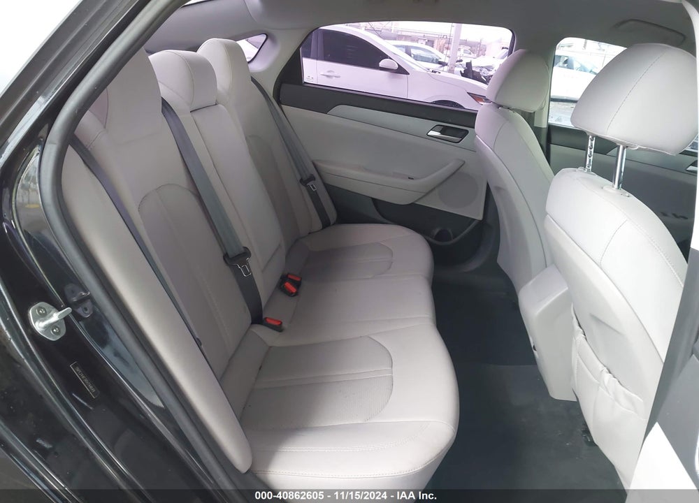 2019 HYUNDAI SONATA SE VIN: 5NPE24AF2KH744649