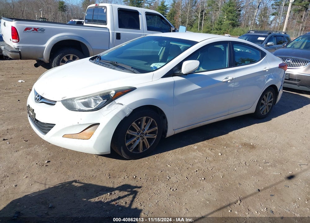 2014 HYUNDAI ELANTRA SE VIN: 5NPDH4AE2EH463053
