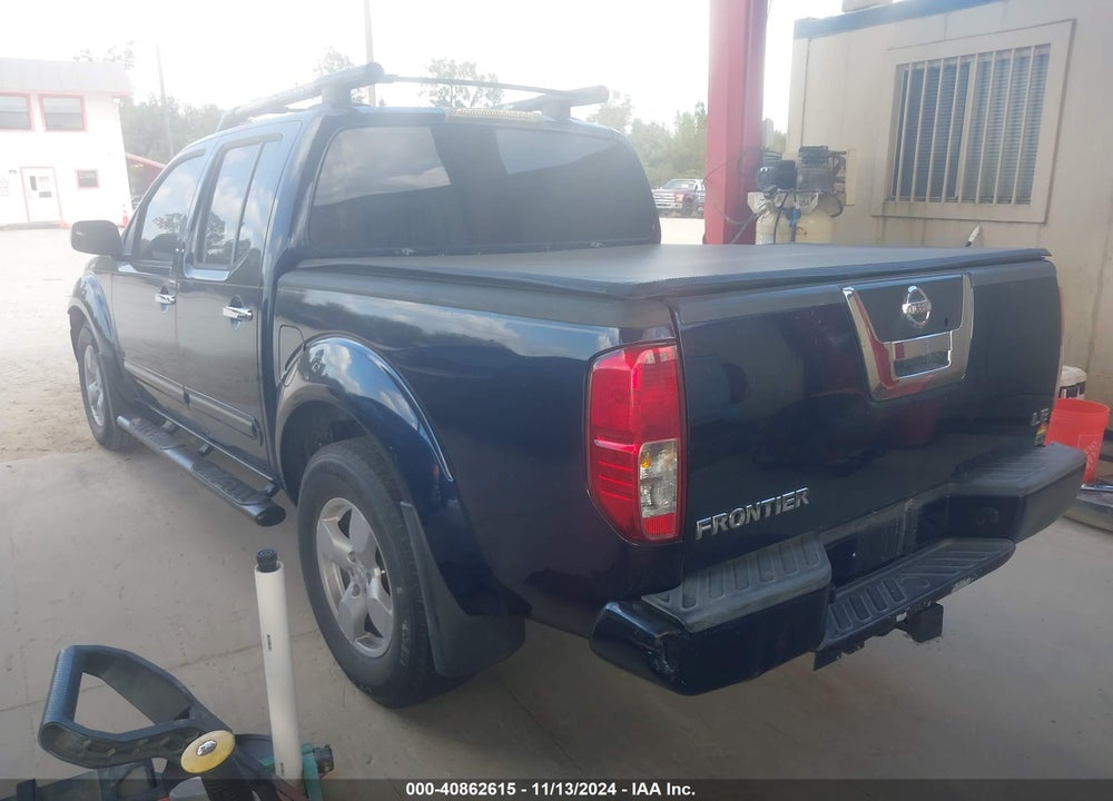 2007 NISSAN FRONTIER LE VIN: 1N6AD07U17C453423