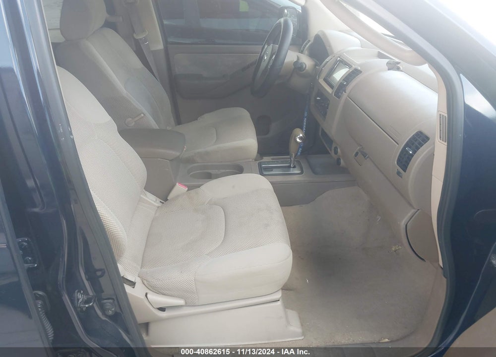 2007 NISSAN FRONTIER LE VIN: 1N6AD07U17C453423