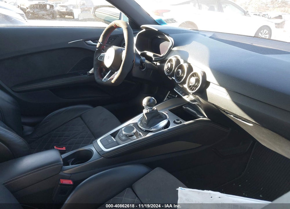 2017 AUDI TTS VIN: TRUC1AFV4H1005832