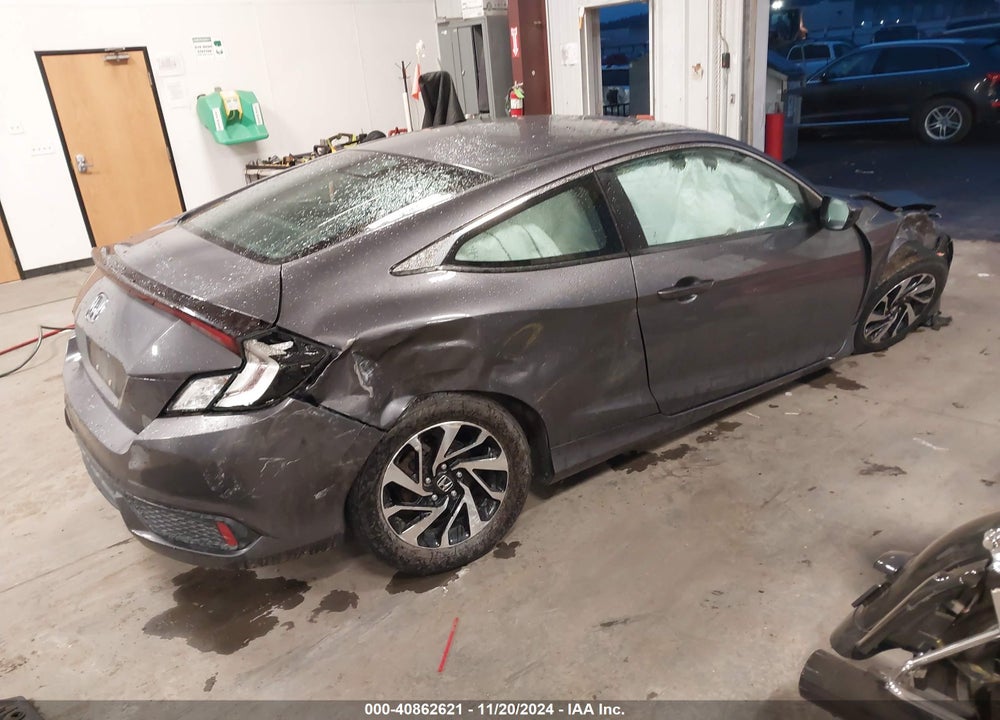 2017 HONDA CIVIC LX VIN: 2HGFC4B53HH303932