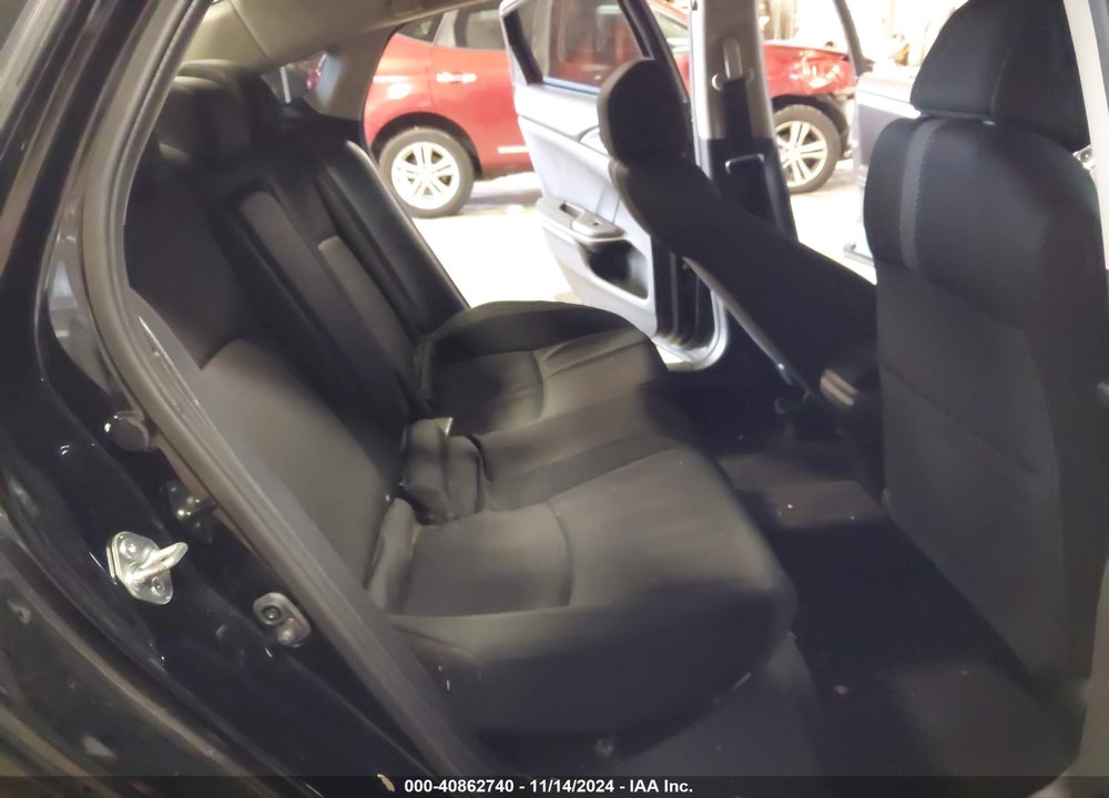 2017 HONDA CIVIC VIN: 19XFC2F74HE070198