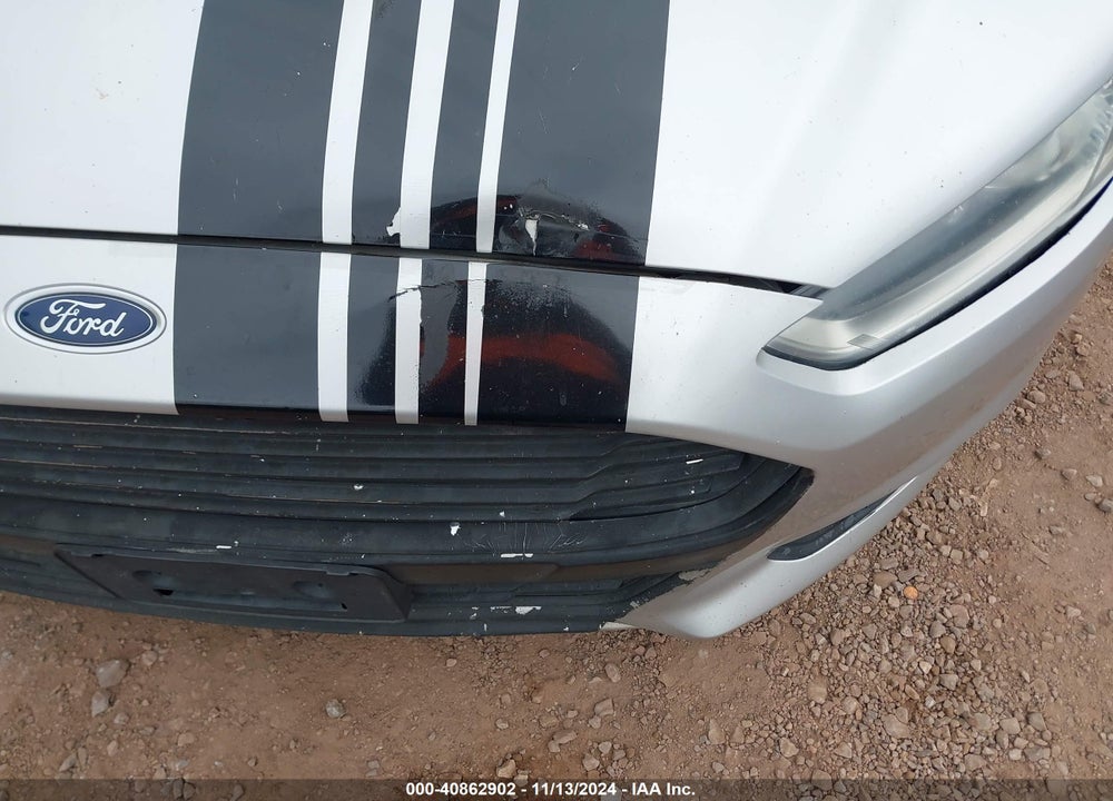 2013 FORD FUSION SE VIN: 3FA6P0H7XDR350027