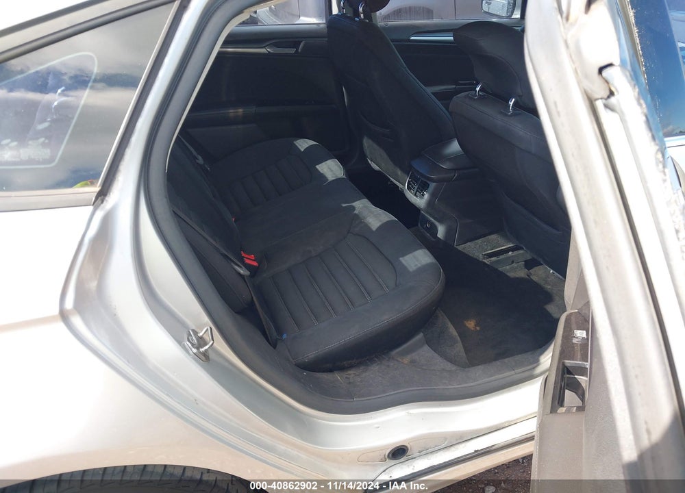 2013 FORD FUSION SE VIN: 3FA6P0H7XDR350027