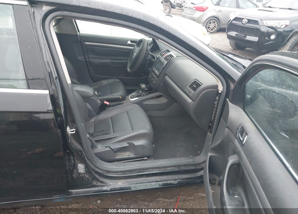 2005 VOLKSWAGEN JETTA 2.5 VIN: 3VWSF71K65M612351