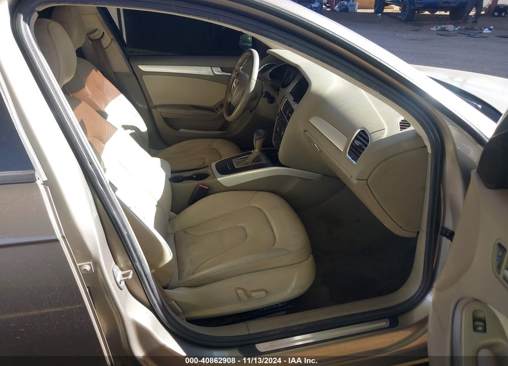 2010 AUDI A4 2.0T PREMIUM VIN: WAUAFAFL0AN012791
