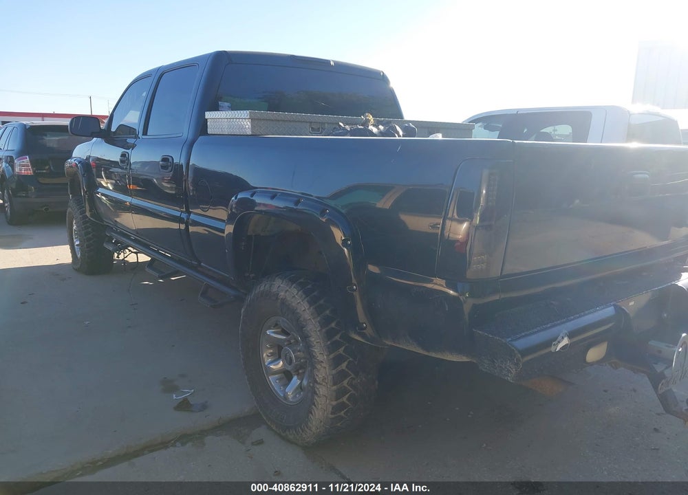 2002 CHEVROLET SILVERADO 2500HD LS VIN: 1GCHK23U92F235441