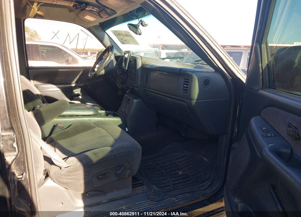 2002 CHEVROLET SILVERADO 2500HD LS VIN: 1GCHK23U92F235441