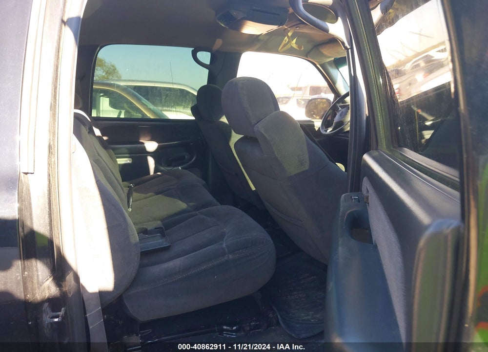 2002 CHEVROLET SILVERADO 2500HD LS VIN: 1GCHK23U92F235441