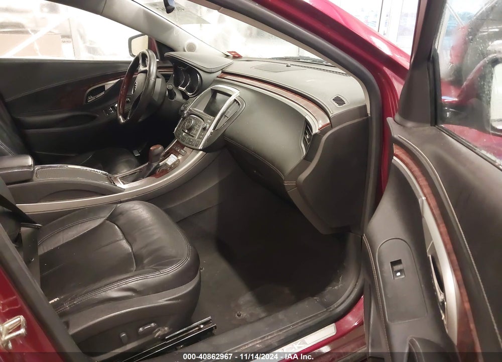 2010 BUICK LACROSSE VIN: 1G4GE5EV5AF261068
