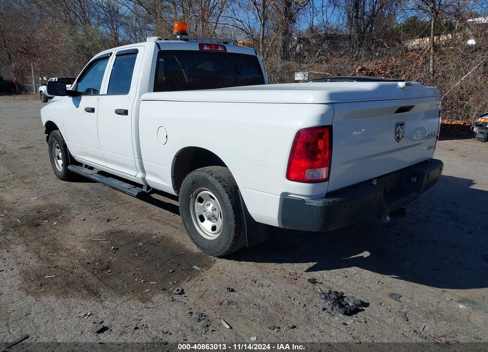 2019 RAM 1500 CLASSIC TRADESMAN 4X4 6'4 BOX VIN: 1C6RR7FG2KS517471