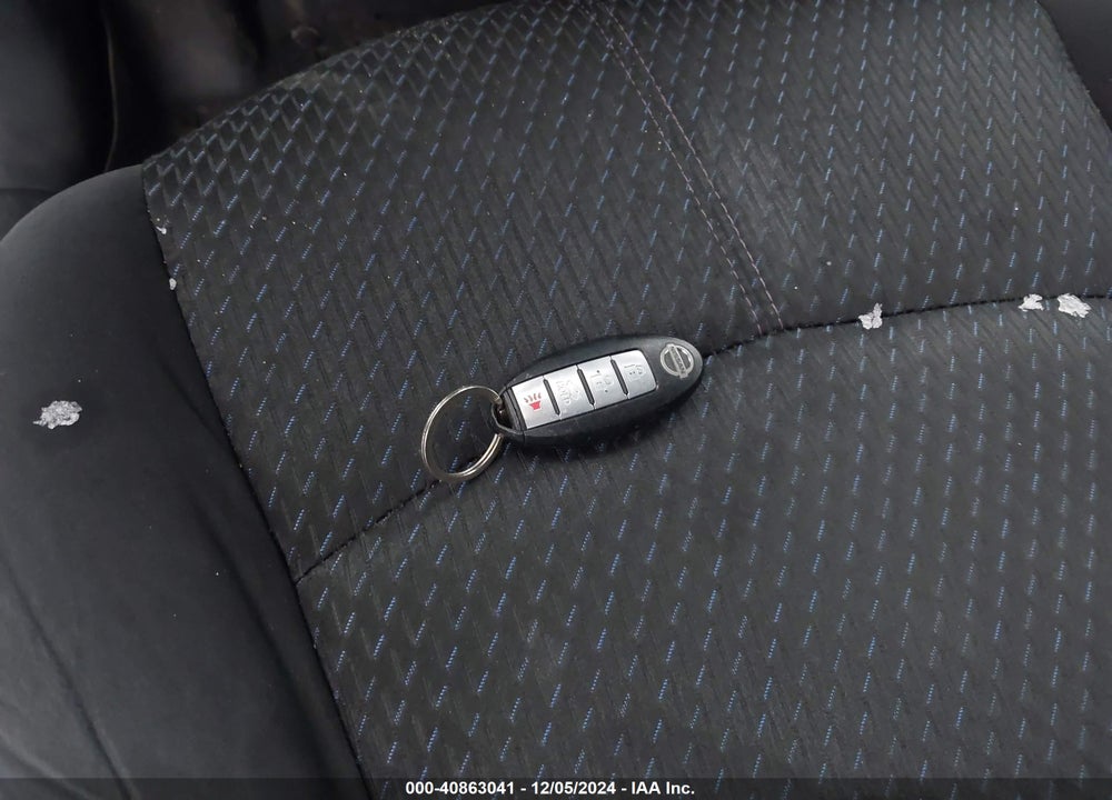 2014 NISSAN SENTRA SR VIN: 3N1AB7AP9EY222586