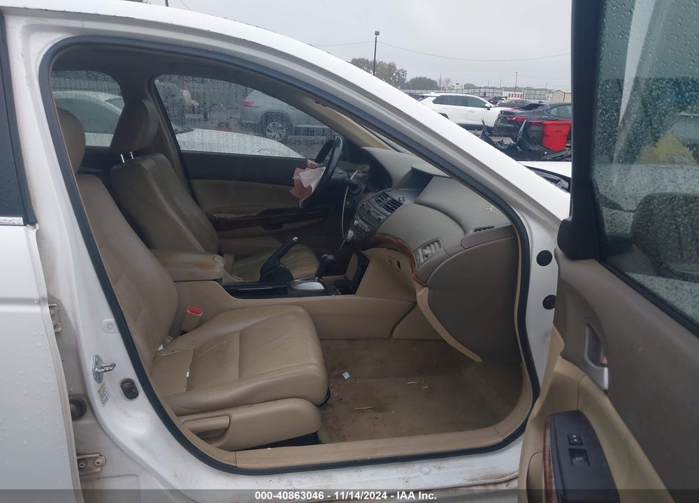 2009 HONDA ACCORD 2.4 EX-L VIN: 1HGCP26899A065956