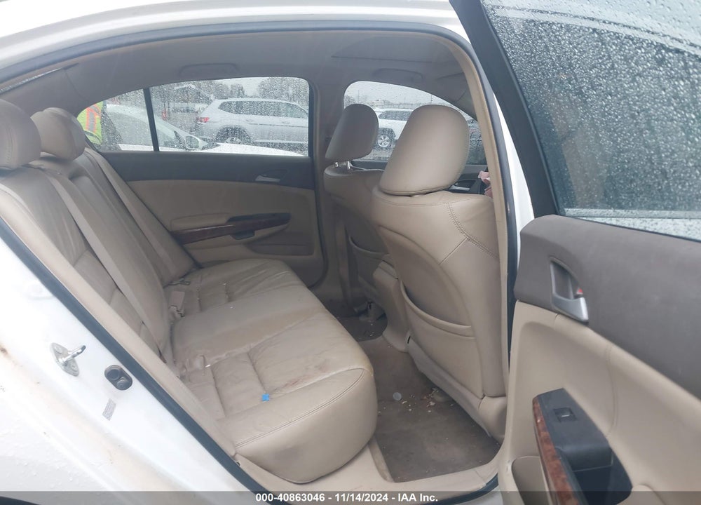 2009 HONDA ACCORD 2.4 EX-L VIN: 1HGCP26899A065956
