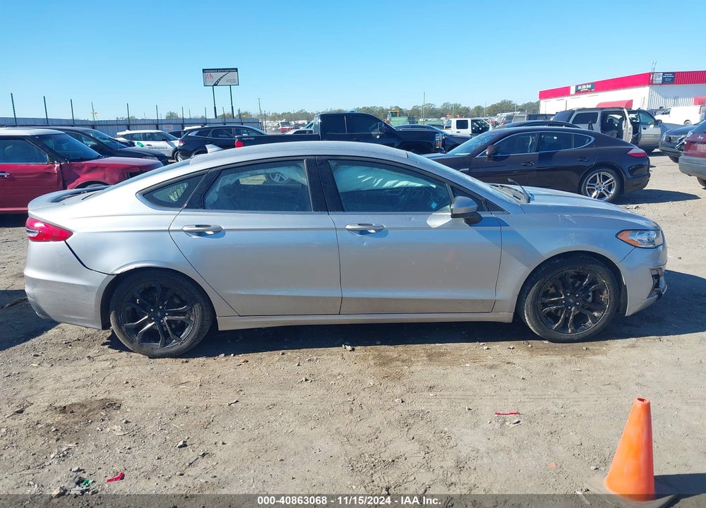 2020 FORD FUSION VIN: 3FA6P0HD7LR126587