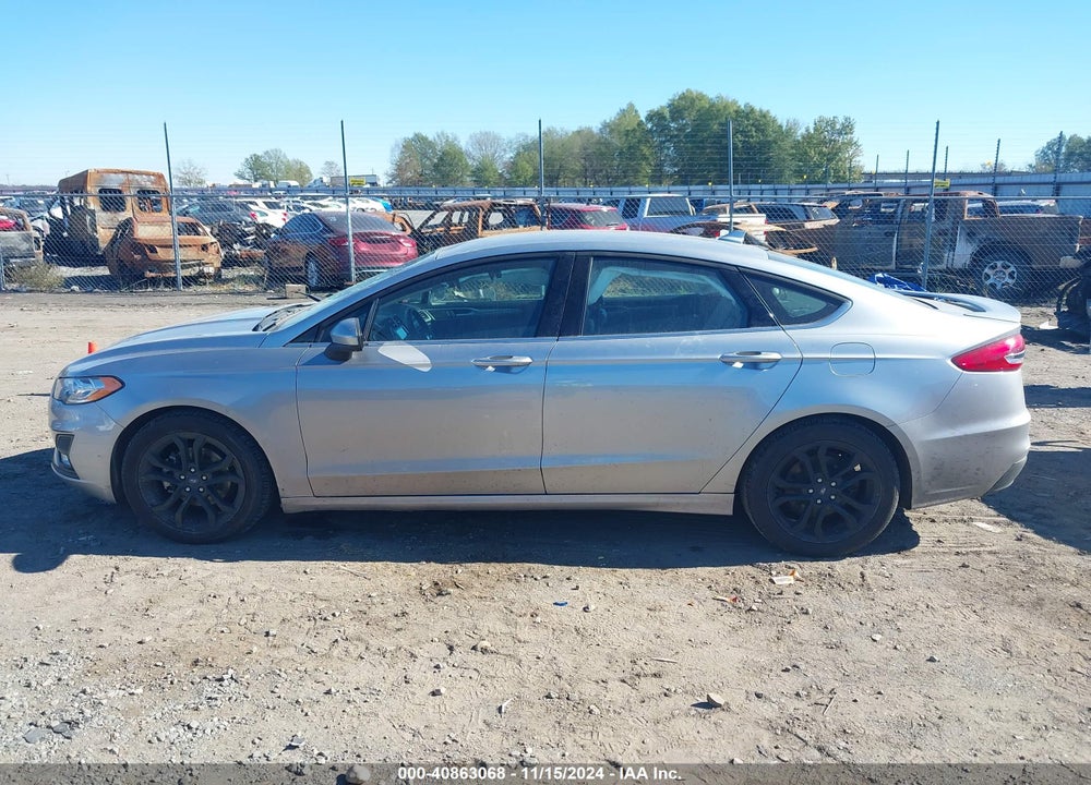 2020 FORD FUSION VIN: 3FA6P0HD7LR126587