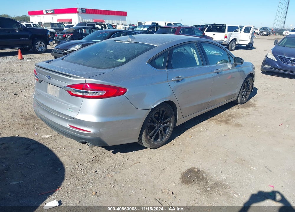 2020 FORD FUSION VIN: 3FA6P0HD7LR126587