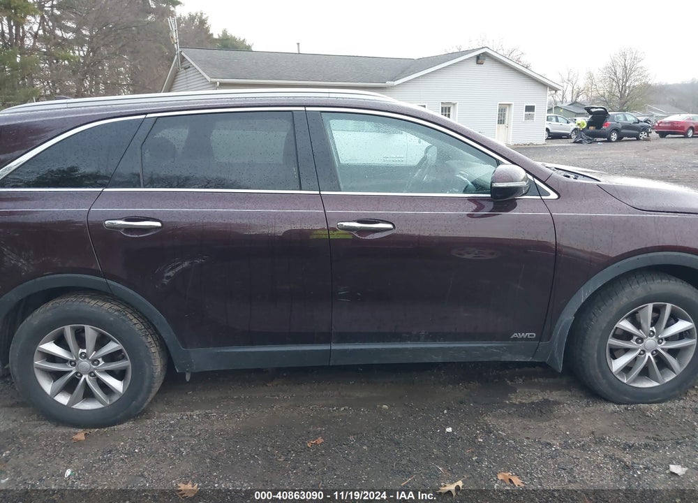2016 KIA SORENTO 2.4L LX VIN: 5XYPGDA38GG082736