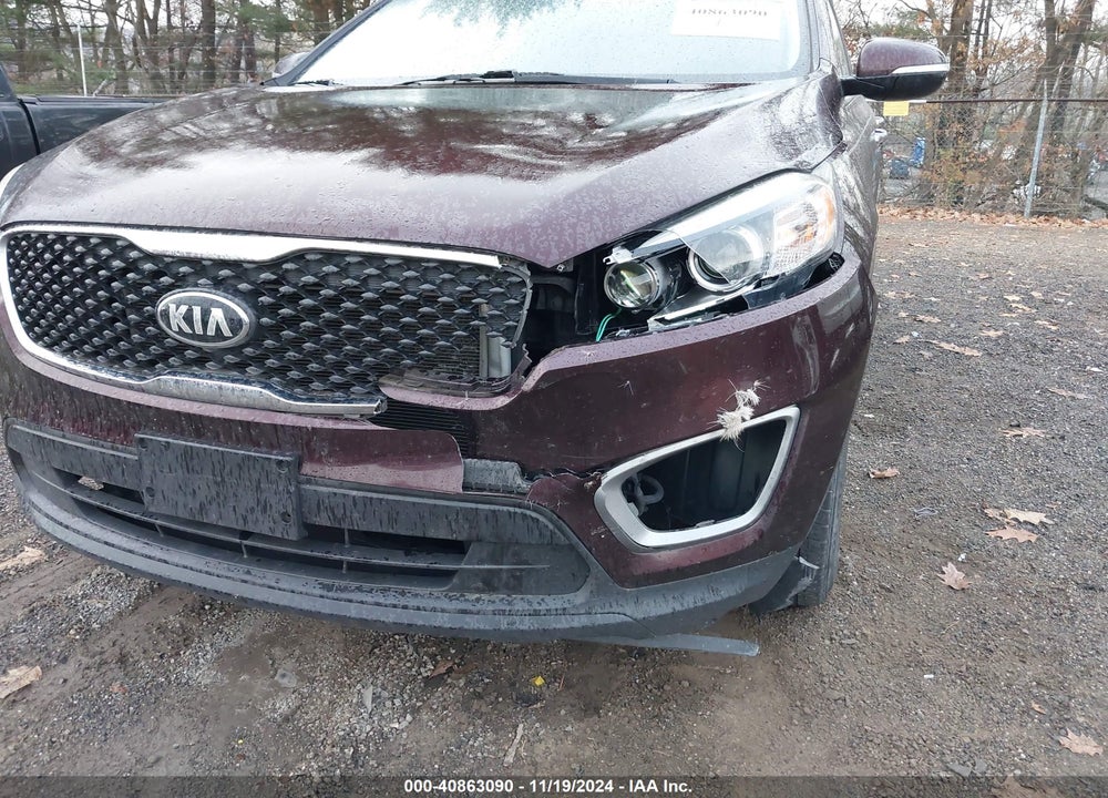 2016 KIA SORENTO 2.4L LX VIN: 5XYPGDA38GG082736