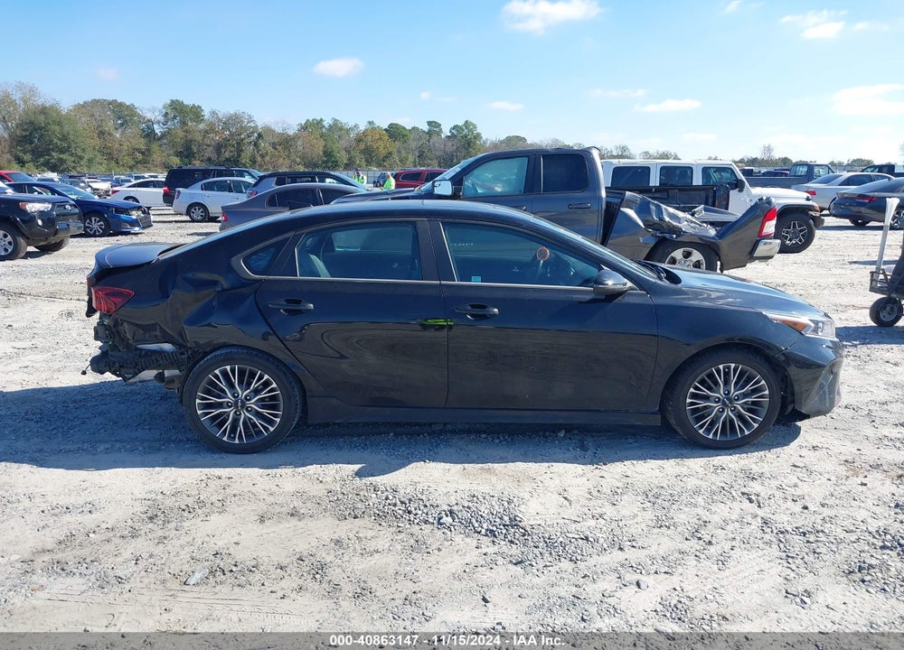 2022 KIA FORTE GT LINE VIN: 3KPF54AD0NE422594