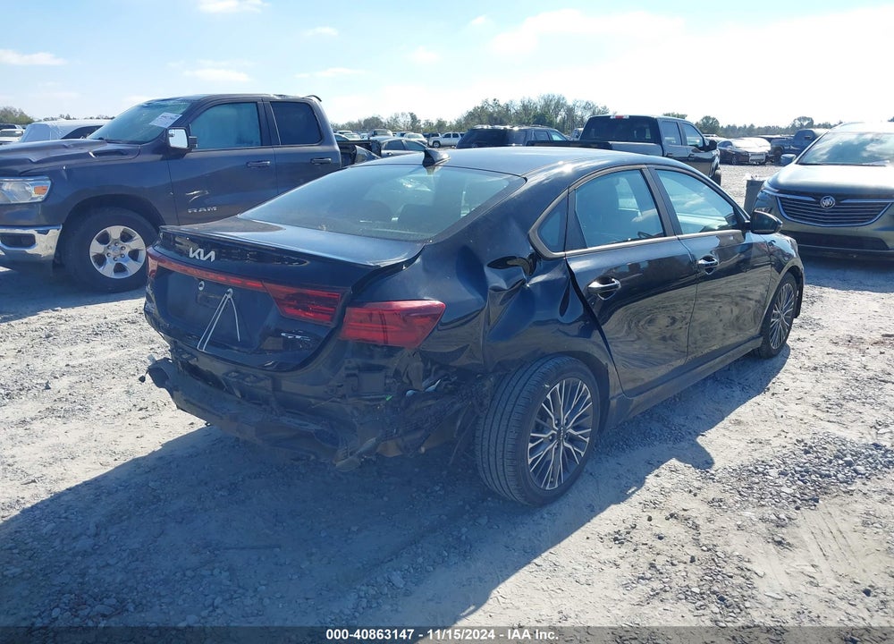 2022 KIA FORTE GT LINE VIN: 3KPF54AD0NE422594