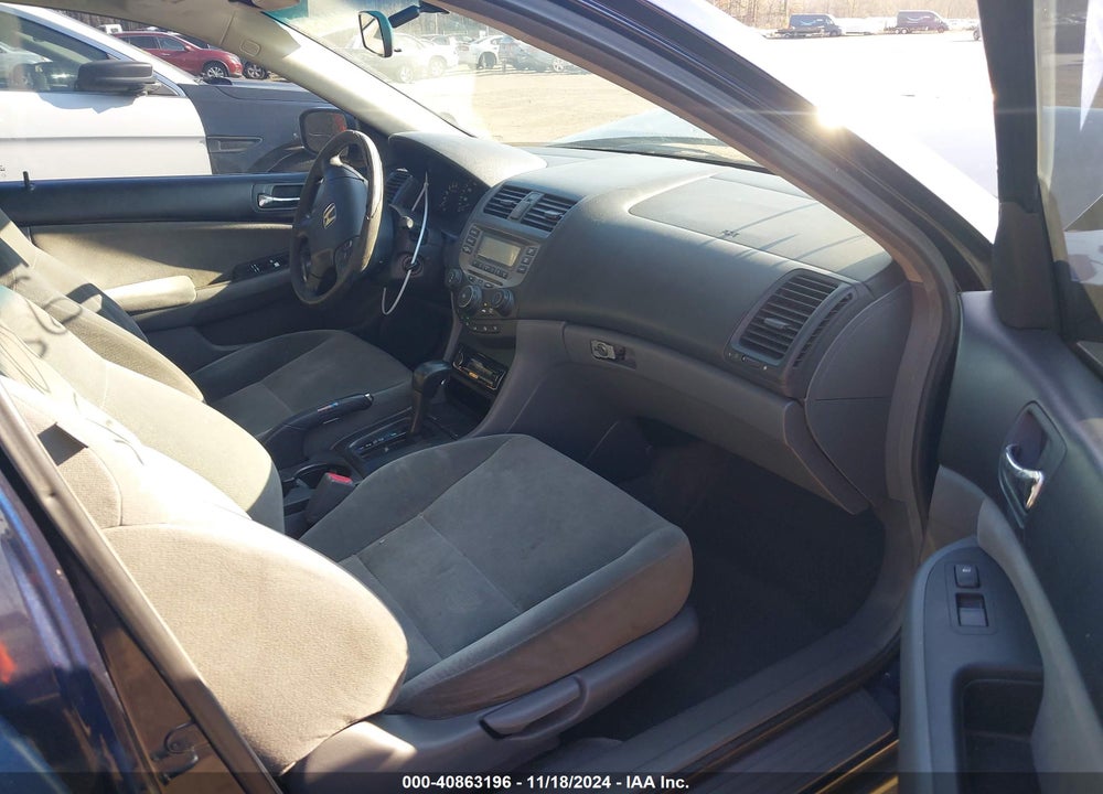 2007 HONDA ACCORD 2.4 LX VIN: 1HGCM56407A084285