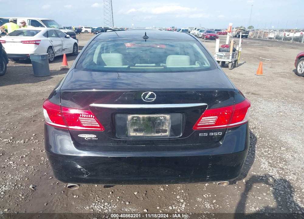 2011 LEXUS ES 350 VIN: JTHBK1EG1B2458215