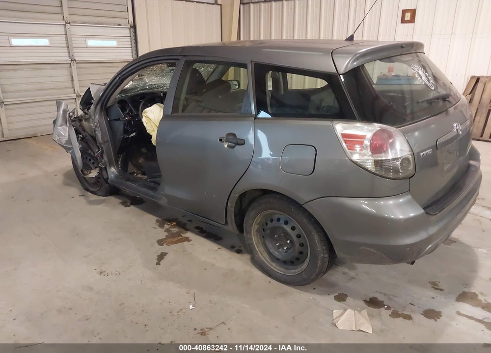 2005 TOYOTA MATRIX VIN: 2T1KR32E45C468111
