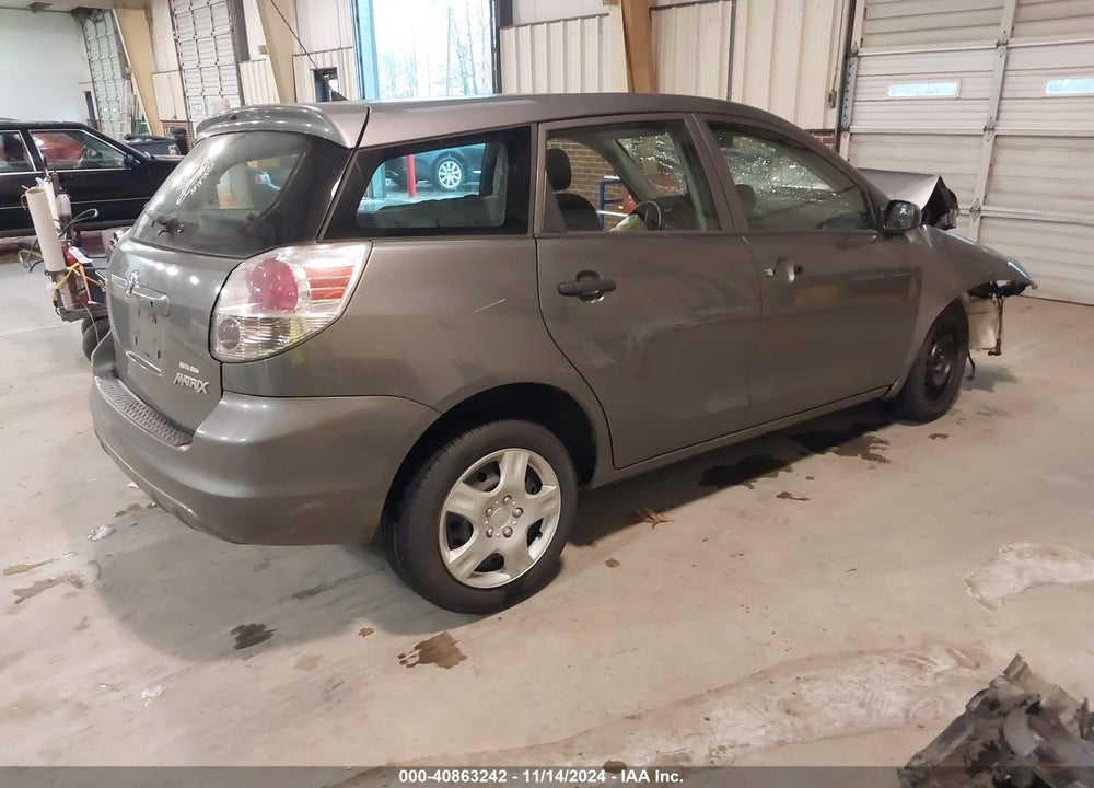 2005 TOYOTA MATRIX VIN: 2T1KR32E45C468111
