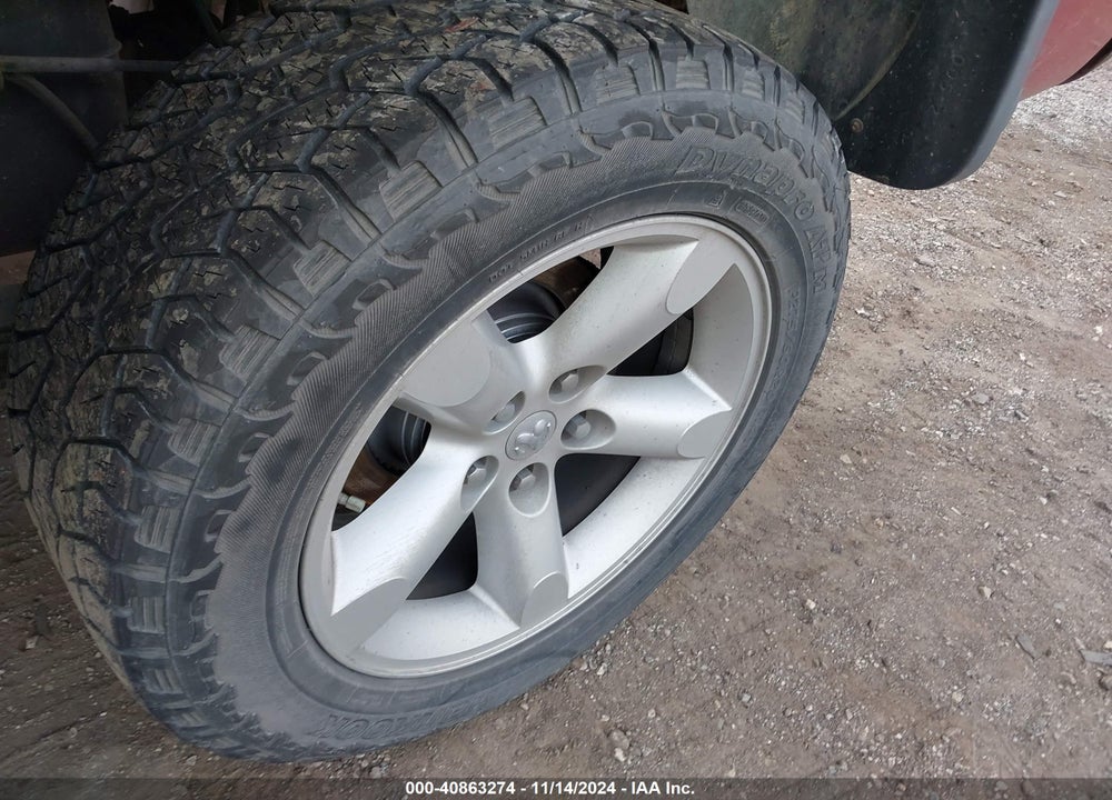 2008 DODGE RAM 1500 SLT VIN: 1D7HU182X8J229302