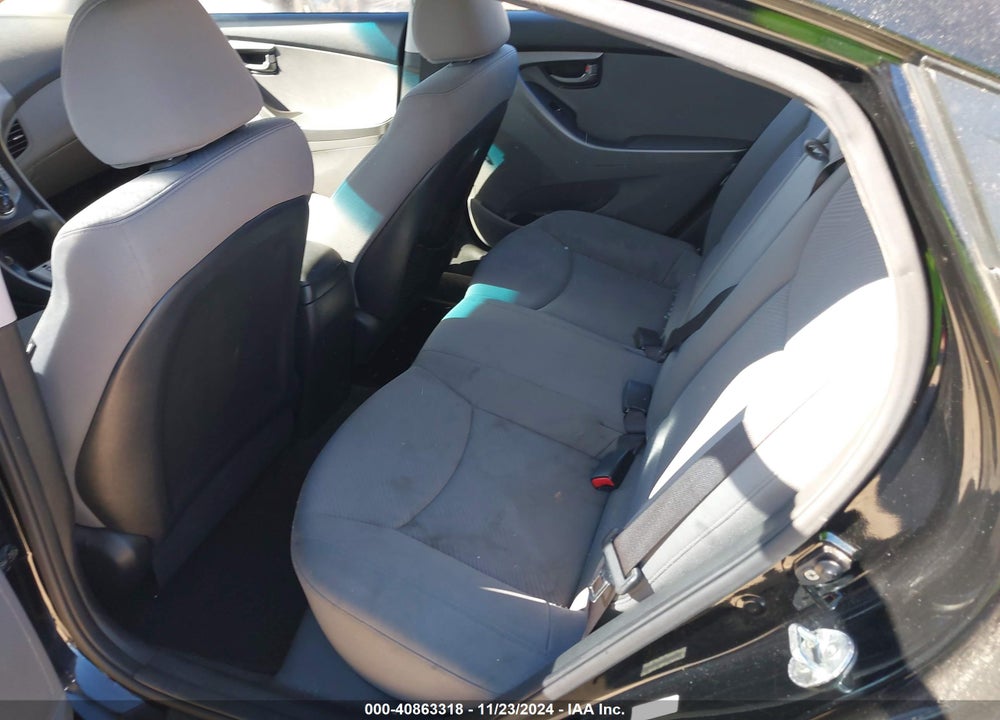 2013 HYUNDAI ELANTRA VIN: KMHDH4AE6DU716570