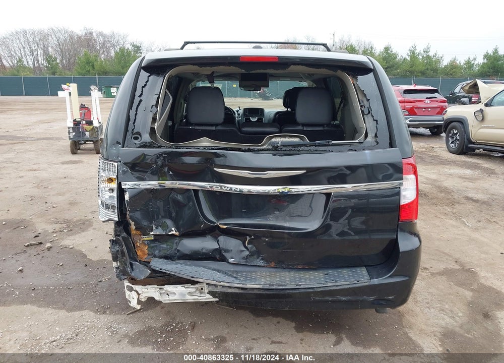 2014 CHRYSLER TOWN & COUNTRY TOURING VIN: 2C4RC1BGXER442277