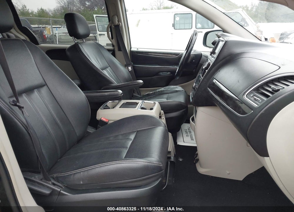 2014 CHRYSLER TOWN & COUNTRY TOURING VIN: 2C4RC1BGXER442277